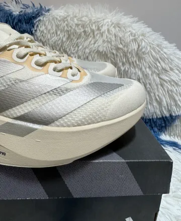 Used Adidas adizero evo sl bike — image 5 of 5