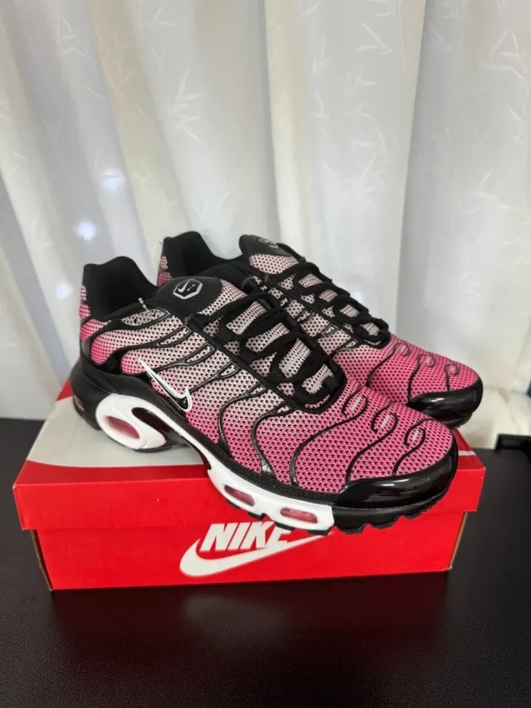 Used Nike Air Max Plus TN bike — image 2 of 6