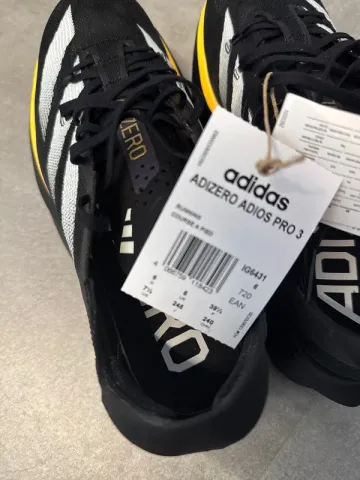 Used Adidas Adios Pro 3 bike — image 4 of 7