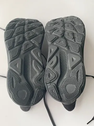 Used Hoka Clifton 9 bike — image 2 of 3