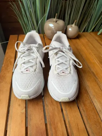Gebrauchtes Nike Vomero 18 bike — Bild 2 von 7