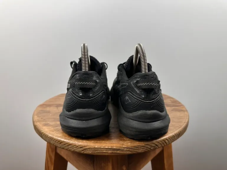 Used Asics Gel-Trabuco 10 Gtx bike — image 6 of 11