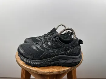 Used Asics Gel-Trabuco 10 Gtx bike — image 1 of 11