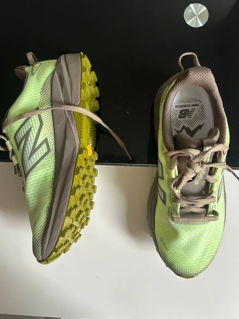 Used New Balance Rebell Trail bike — image 2 of 3