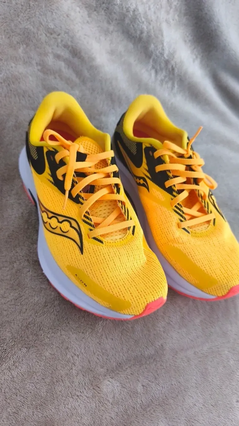 Used Saucony Axon bike — image 1 of 6