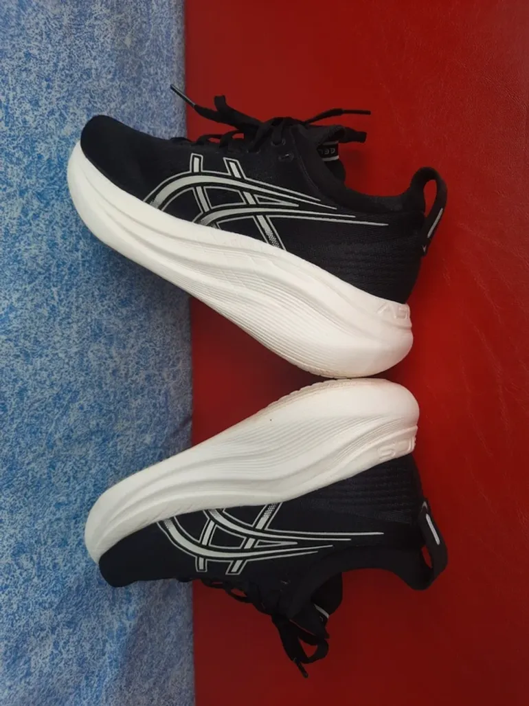 Used Asics Gel-Nimbus 27 bike — image 13 of 15