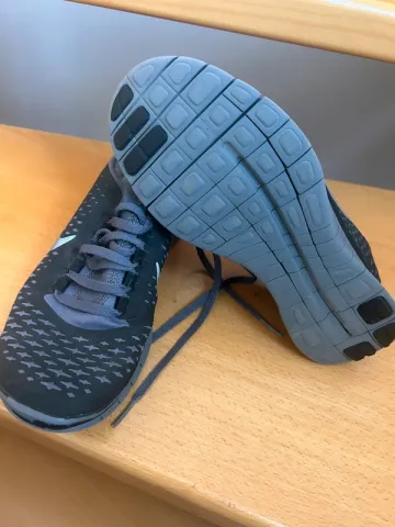 Used Nike Free 3.0 bike — image 2 of 2