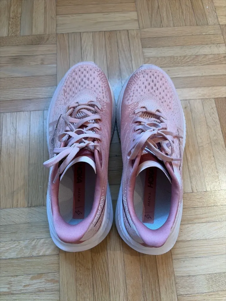 Used Hoka Mach 6 Wide bike — image 2 of 7