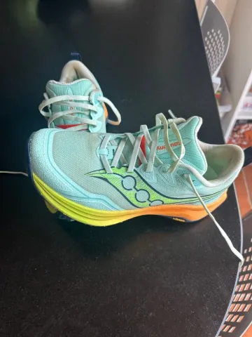 Gebrauchtes Saucony Peregrine 16 bike — Bild 1 von 3