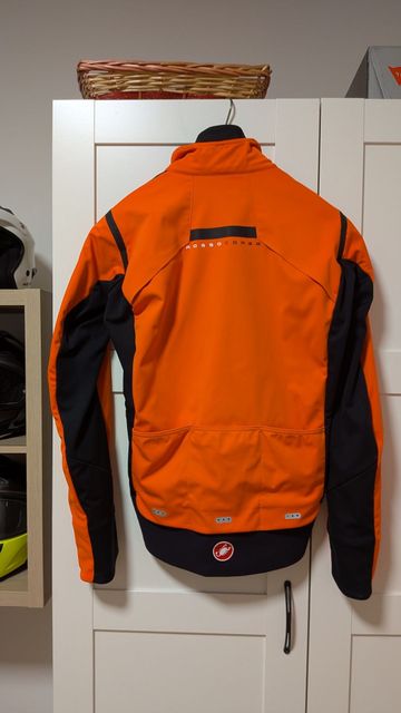 Gebrauchtes Castelli Alpha Ros 2 Jacket 2025 bike — Bild 2 von 8