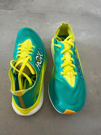 Used Hoka Rocket X2 bike — image 2 of 3