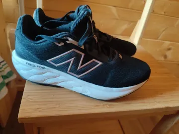 Used New Balance 520 Fresh Foam bike — image 2 of 3