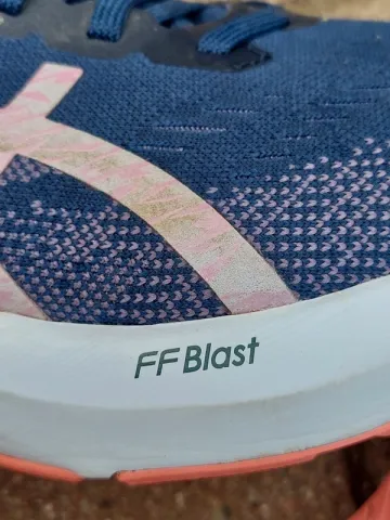Używany Asics FF Blast bike — zdjęcie 7 z 7