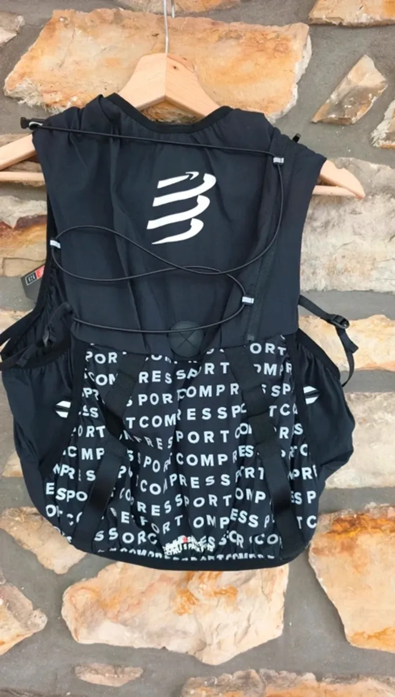 Gebrauchtes Compressport UltRun Pack S Evo 15 bike — Bild 13 von 15