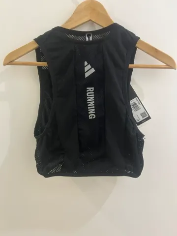 Käytetty Adidas Running/Trail Gilet bike — kuva 3 / 4