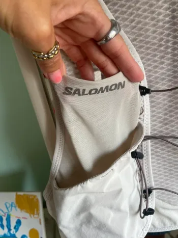 Used Salomon Running Vest L bike — image 2 of 9