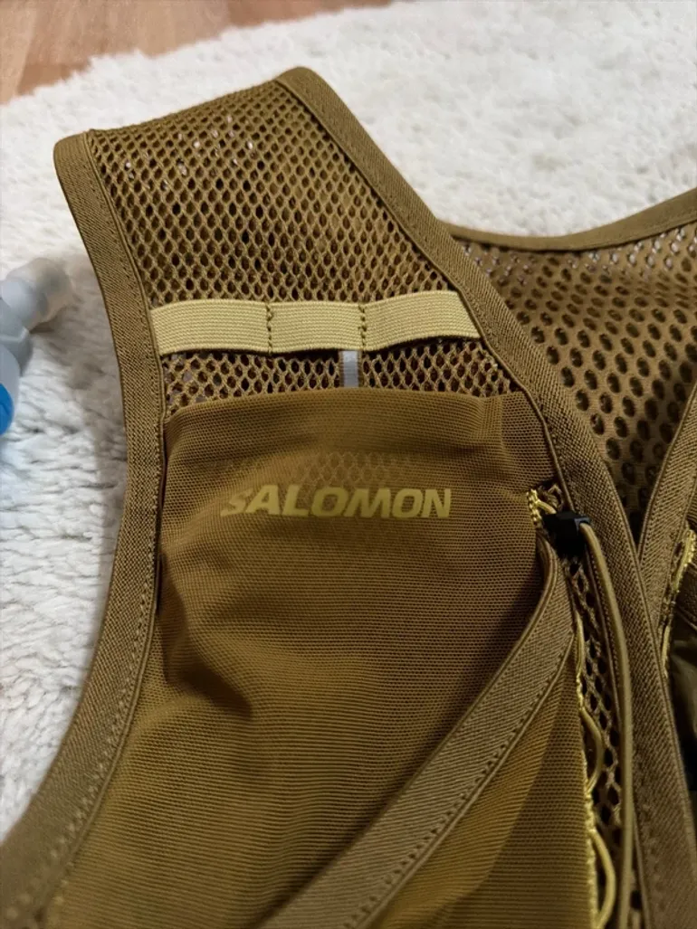 Used Salomon Hydration Vest bike — image 5 of 15