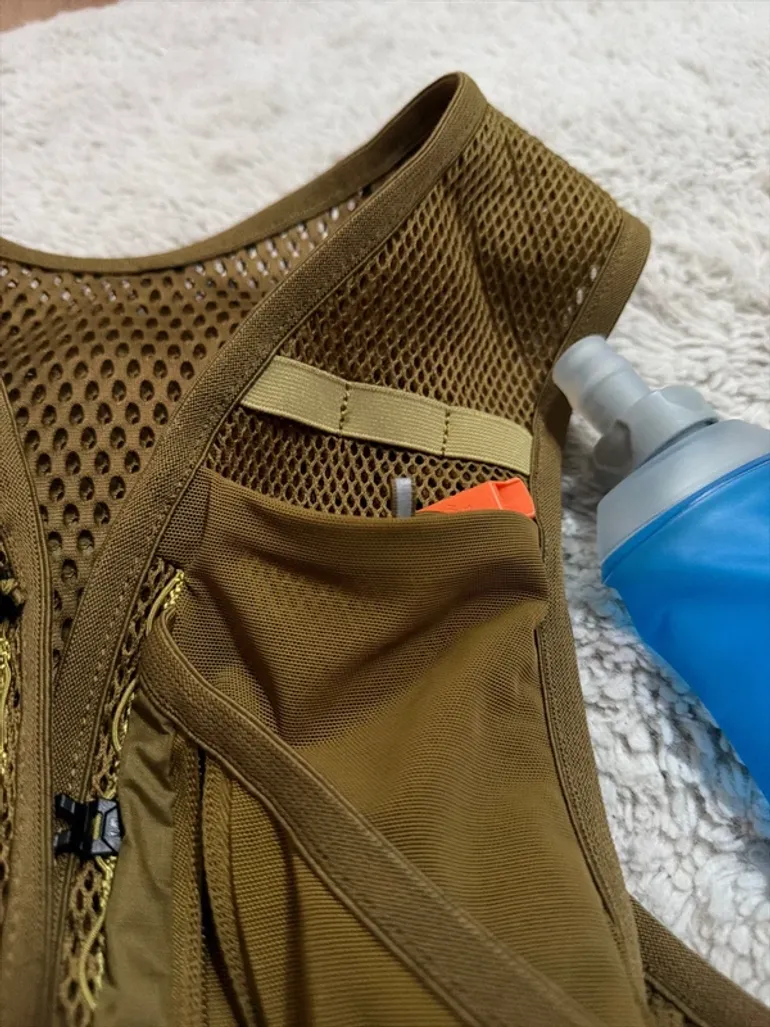 Used Salomon Hydration Vest bike — image 6 of 15