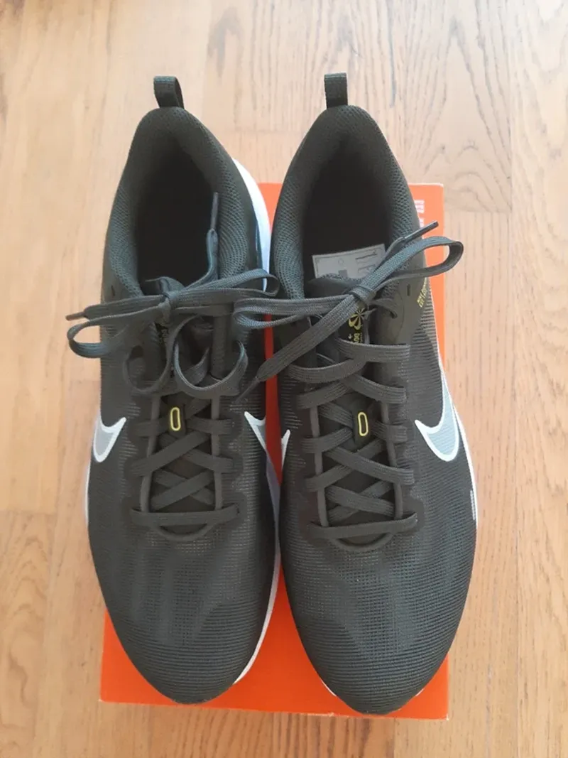Gebrauchtes Nike Running Shoes Running Shoes