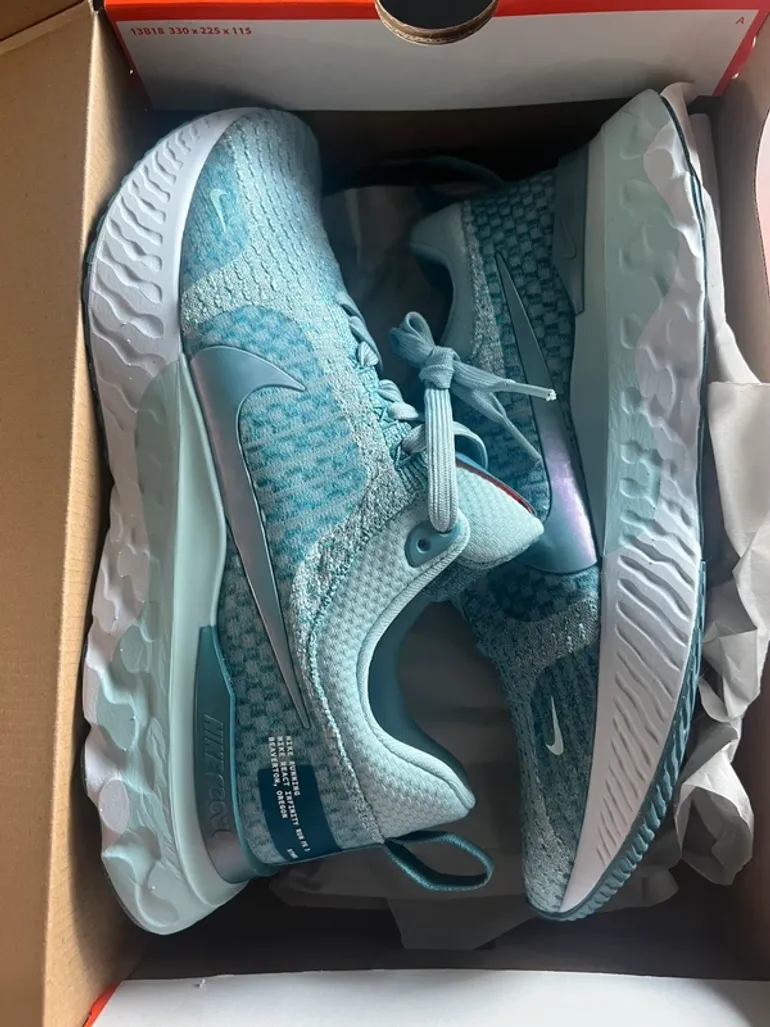 Used Nike React Infinity Run Flyknit bike — image 2 of 2