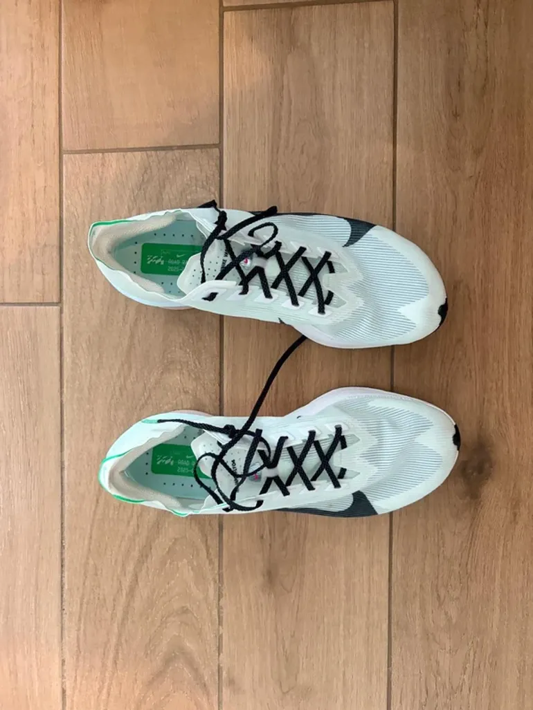 Tweedehands Scarpa Vaporfly 4 bike — afbeelding 2 van 3