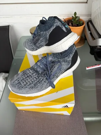 Käytetty Adidas UltraBoost Uncaged Parley bike — kuva 3 / 9