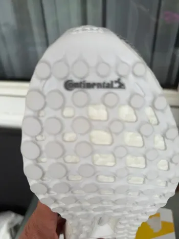 Käytetty Adidas UltraBoost Uncaged Parley bike — kuva 8 / 9