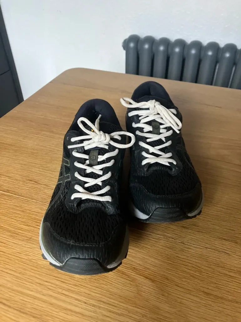 Used Asics GT 1000 bike — image 5 of 8