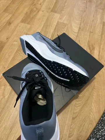 Nike Sneakers bike usato — immagine 3 di 4