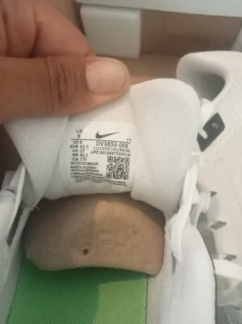 Used Nike Air Zoom Pegasus 40 bike — image 2 of 4