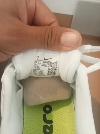 Tweedehands Nike Vomero 18 bike — afbeelding 2 van 4