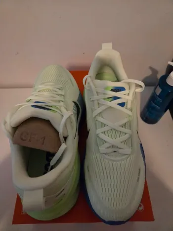 Gebrauchtes Nike Vomero 18 bike — Bild 1 von 10