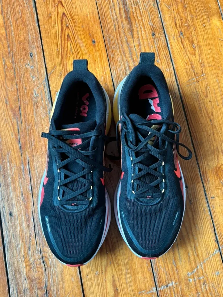Tweedehands Nike Vomero 18 bike — afbeelding 2 van 6