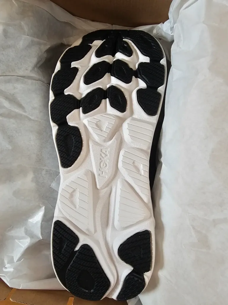Tweedehands Hoka Clifton 10 bike — afbeelding 4 van 5