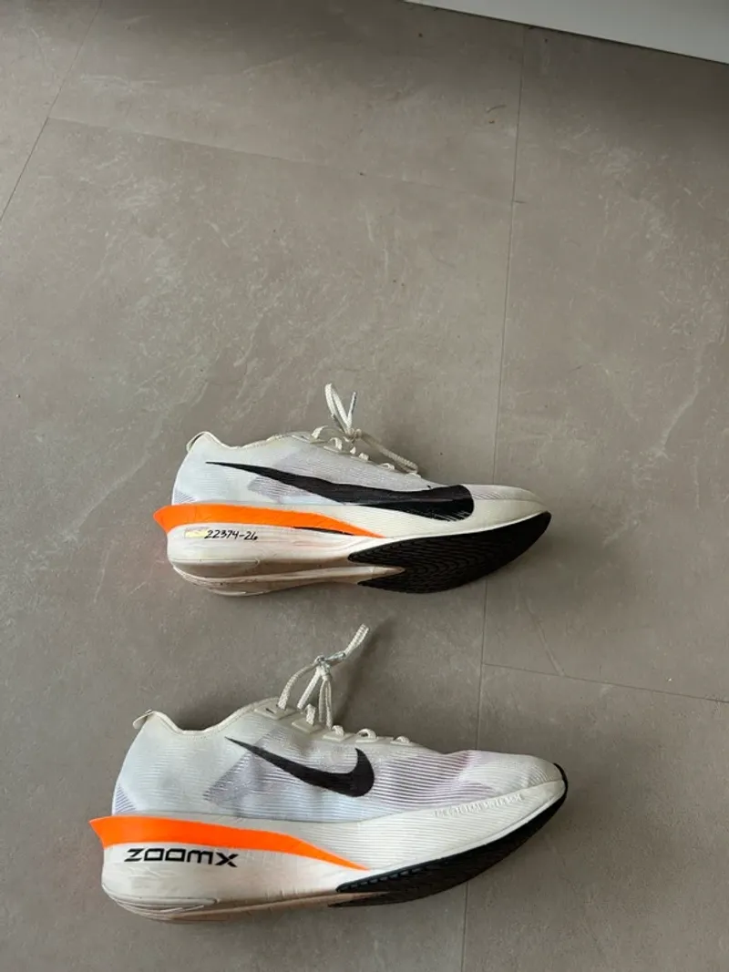 Käytetty Nike Vaporfly 4 bike — kuva 2 / 5