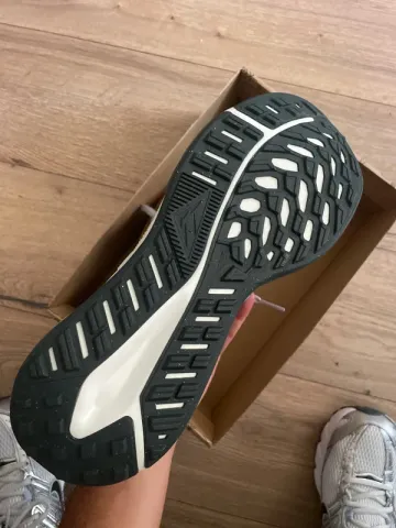 Used Nike Juniper Trail 2 bike — image 5 of 11