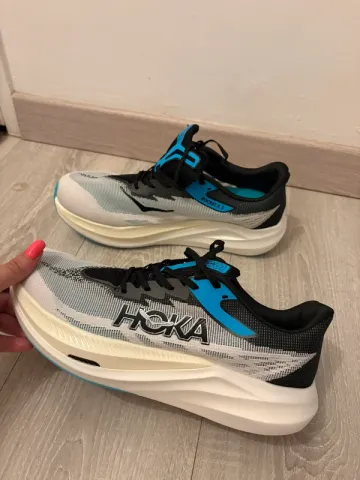 Tweedehands Hoka Baskets bike — afbeelding 2 van 5