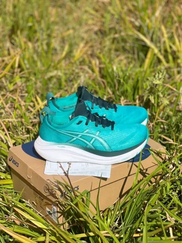 Used Asics GEL-NIMBUS 27 bike — image 3 of 14