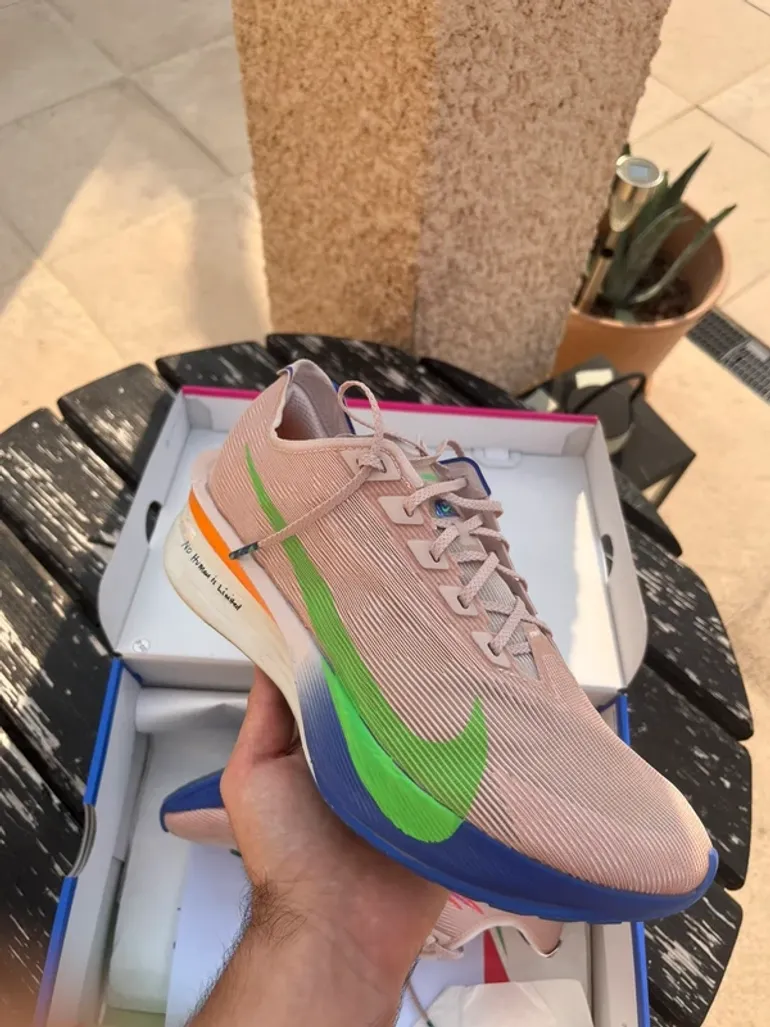 Używany Nike ZoomX Vaporfly Next% 4 bike — zdjęcie 2 z 5