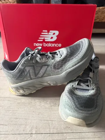 Used New Balance Hierro bike — image 1 of 7