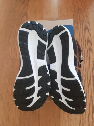 Brugt Asics Running Shoes bike — billede 4 af 6