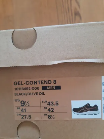 Used Asics Running Shoes bike — image 6 of 6