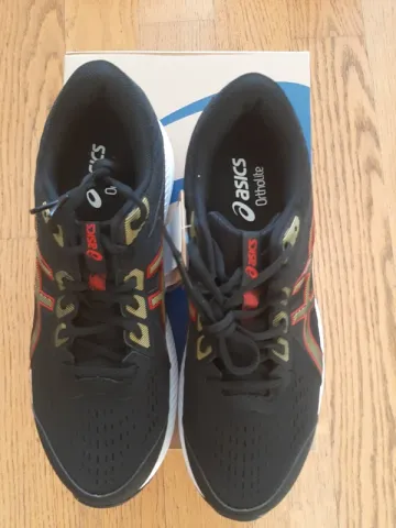 Used Asics Running Shoes Running Shoes