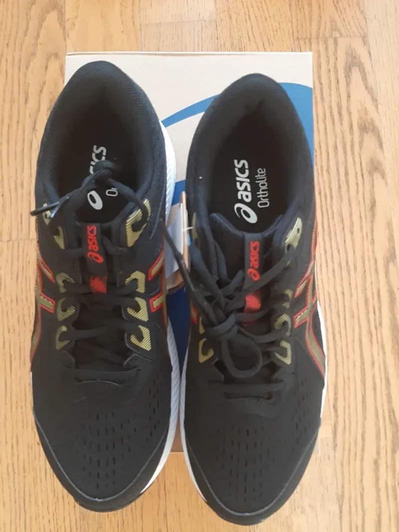 Used Asics Running Shoes Running Shoes
