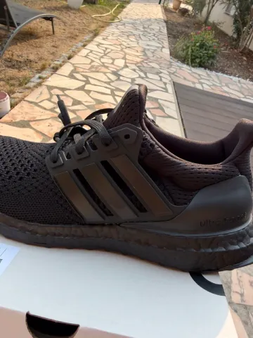 Używany Adidas Ultraboost bike — zdjęcie 3 z 10