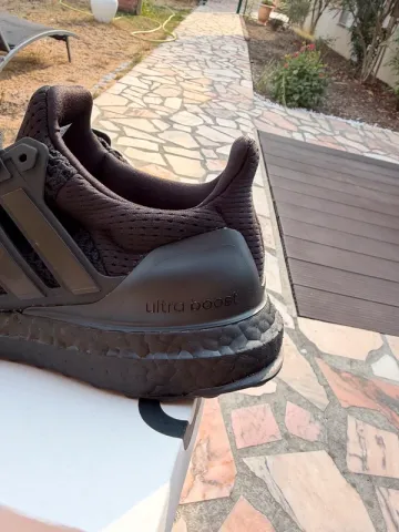 Używany Adidas Ultraboost bike — zdjęcie 2 z 10