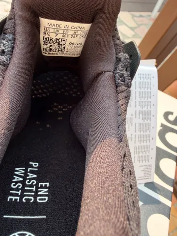 Używany Adidas Ultraboost bike — zdjęcie 10 z 10