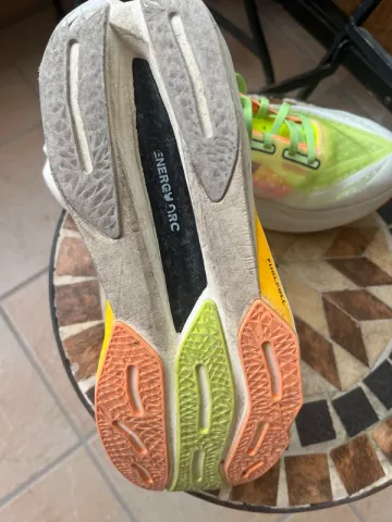 New Balance Scarpe da corsa bike de segunda mano — imagen 2 de 6