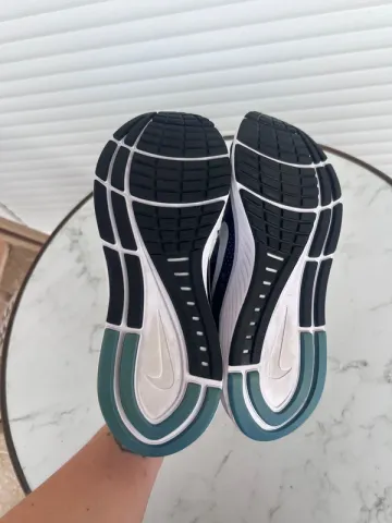 Used Nike Zoom Structure 23 bike — image 4 of 4
