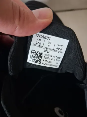 Używany Asics Novablast bike — zdjęcie 6 z 7